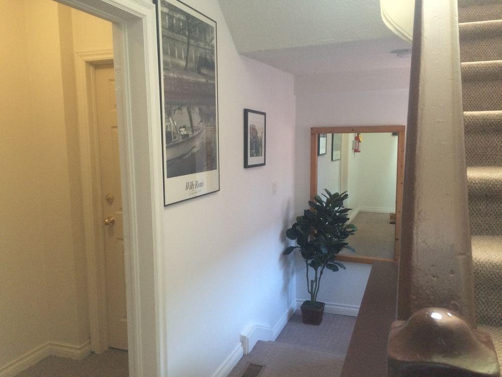 Adas Guesthouse Toronto Ngoại thất bức ảnh