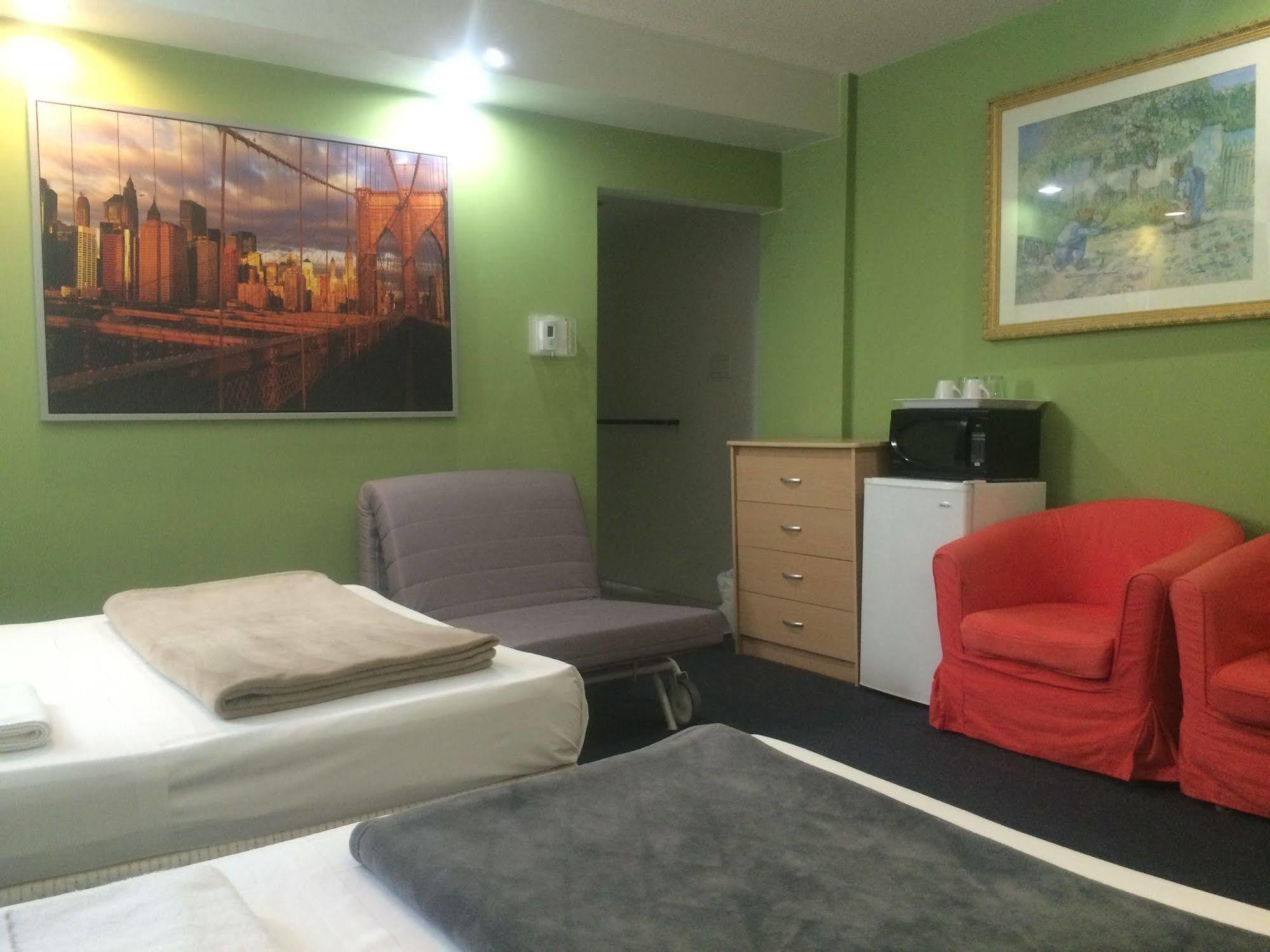 Adas Guesthouse Toronto Ngoại thất bức ảnh
