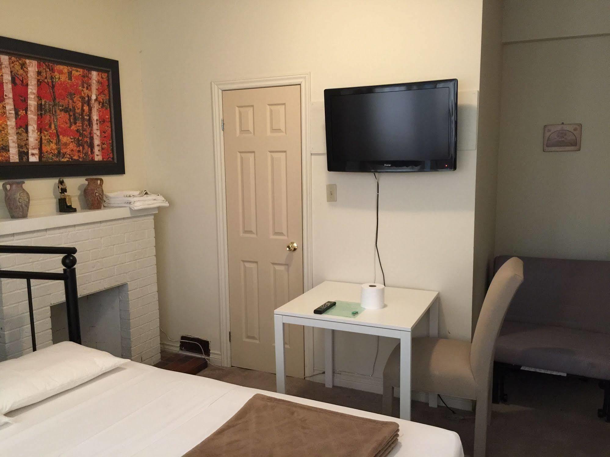 Adas Guesthouse Toronto Ngoại thất bức ảnh